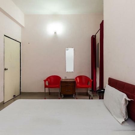 Spot On 48618 Vasundhara Gardens Hotel โบปาล ภายนอก รูปภาพ