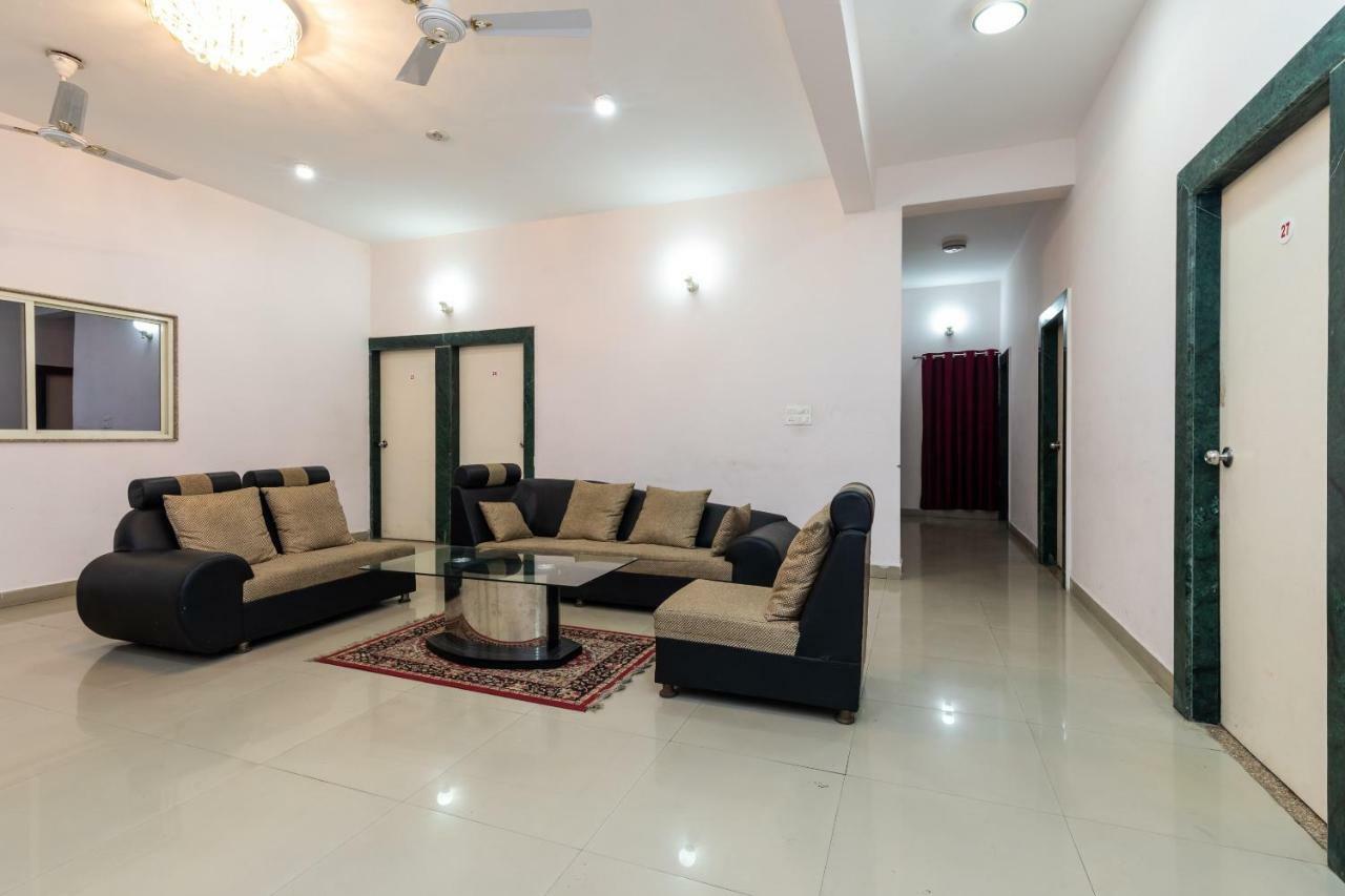 Spot On 48618 Vasundhara Gardens Hotel โบปาล ภายนอก รูปภาพ